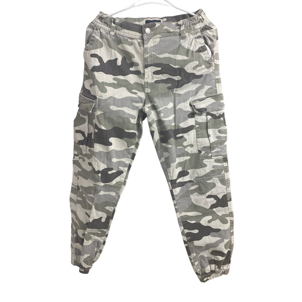 Aero Utility Cargo Pant - medium - Aeropostale Camouflage